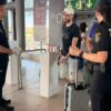 40 italianos ficam horas presos em aeroporto de Menorca por controles de fronteira