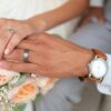 Demitida 27 dias após o casamento, italiana é reintegrada pela Justiça