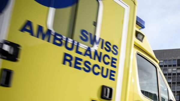 Dois italianos morrem em acidente de carro na Suíça