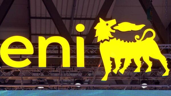 Petróleo sobe com tensão no Irã e impulsiona Tenaris, Eni e Saipem em Milão