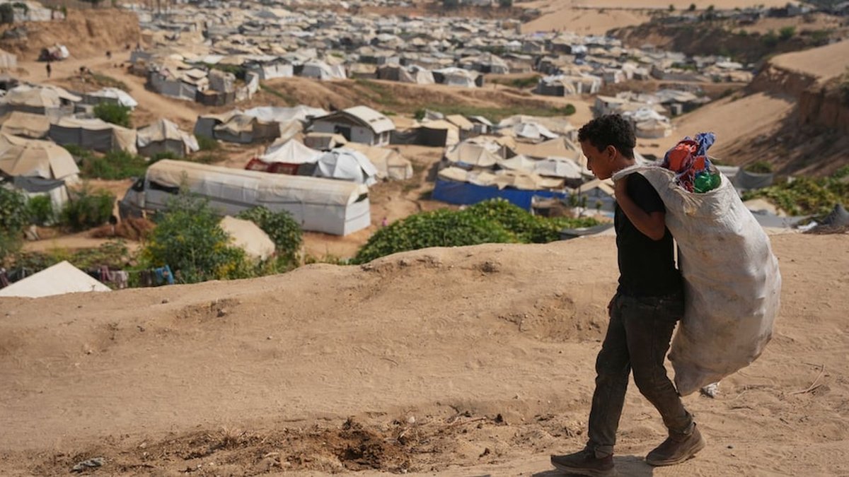 Cem ex-diplomatas cobram pressão sobre Israel por Estado palestino