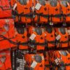 Migrantes compram coletes salva-vidas na Decathlon para cruzar o Canal da Mancha