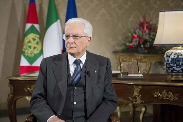 Sergio Mattarella, presidente da República Italiana, em uma das salas do Palazzo del Quirinale.