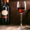 Exportações italianas de vinho ao Brasil cresceram 14,3% em valor, e o preço médio chegou a US$ 4,81 por litro em 2026.