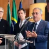 Massimo Dell’Utri durante missão oficial ao Brasil, onde defendeu o papel da comunidade italiana como ponte entre os dois países