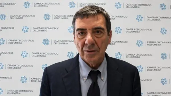 Umberto Scotti, ex-magistrado da Corte Suprema de Cassação, analisou os efeitos e as dúvidas jurídicas da reforma da cidadania italiana | Foto: Reprodução/Youtube