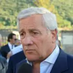 Tajani anuncia repatriação de menino italiano em coma no Egito para Turim