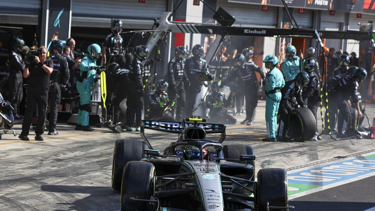 Antonelli larga em último e vence o GP da Itália em Monza pela Mercedes