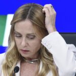 Governo Meloni promete fim do imposto sobre carros só em 2027
