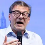 Giorgetti estuda vantagem fiscal para elevar salários de jovens na Itália