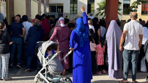 Mais de 31 mil adultos esperam por vaga em curso de italiano na Itália