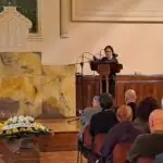 Itália ganha o celebrante laico, que reinventa funerais fora da liturgia