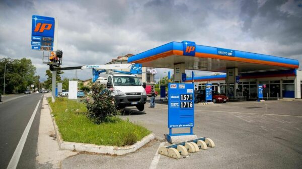 Após a Eni, Socar também limita preço da gasolina na Itália pela Ip