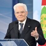 Governo italiano recua e tira do texto medida que retirava filhos de pais