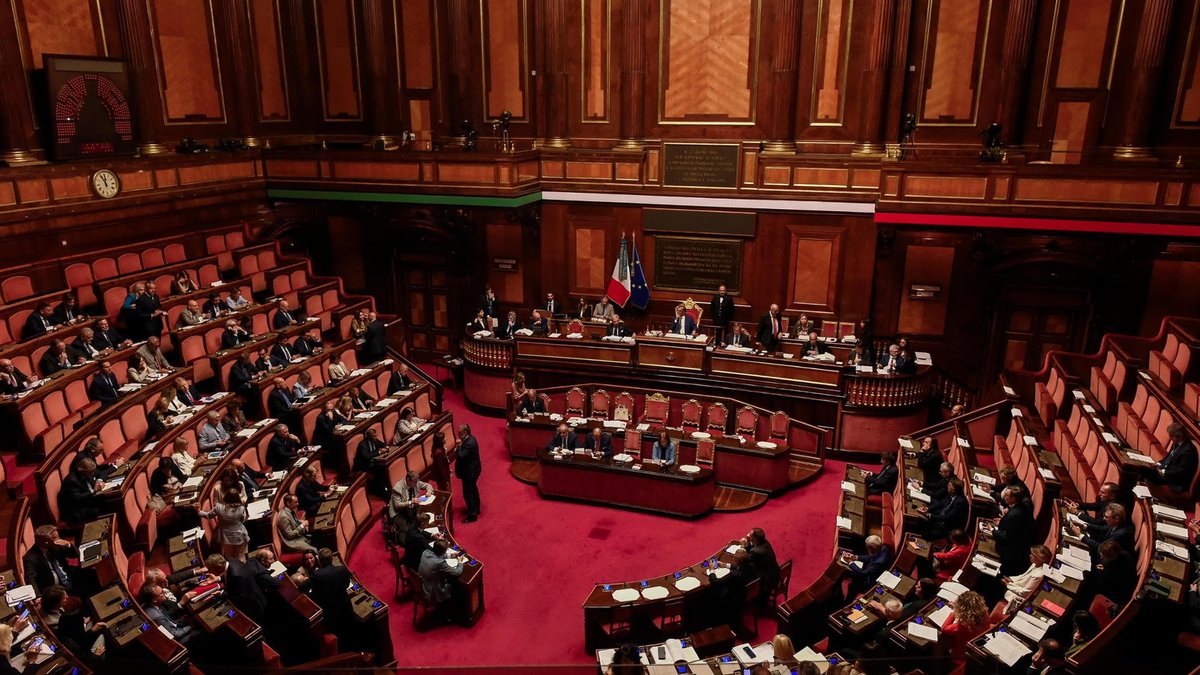 Senado italiano vota reforma da lei eleitoral em meio a polêmicas