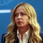 Meloni promete confirmar redução de impostos sobre aumentos salariais