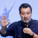 Salvini anuncia edital de auxílio-aluguel a pais separados no outono