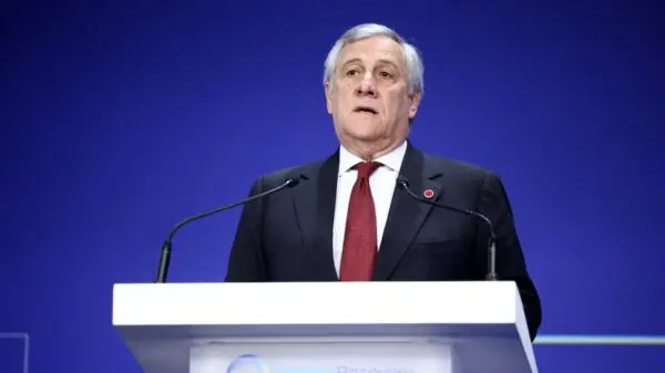 Publicação de Roberto Vannacci usa dados sobre votações no Parlamento Europeu para atacar a Forza Italia, de Antonio Tajani | Foto: Henry Nicholls/Pool via REUTERS
