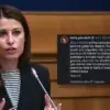 Deputada italiana Elisabetta Piccolotti (AVS) afirmou nas redes sociais que Donald Trump pediu a reforma da cidadania italiana para impedir a entrada de sul-americanos nos EUA com passaportes italianos | Foto: Reprodução, com montagem de comentário do Instagram