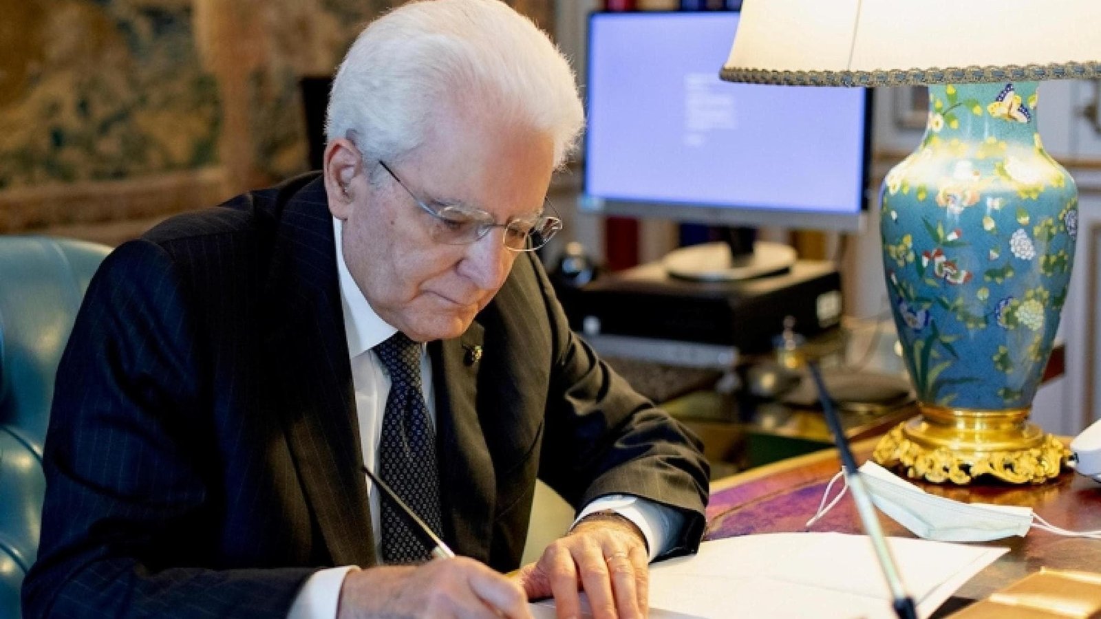 Mattarella promulga lei eleitoral e Melonellum vira lei na Itália