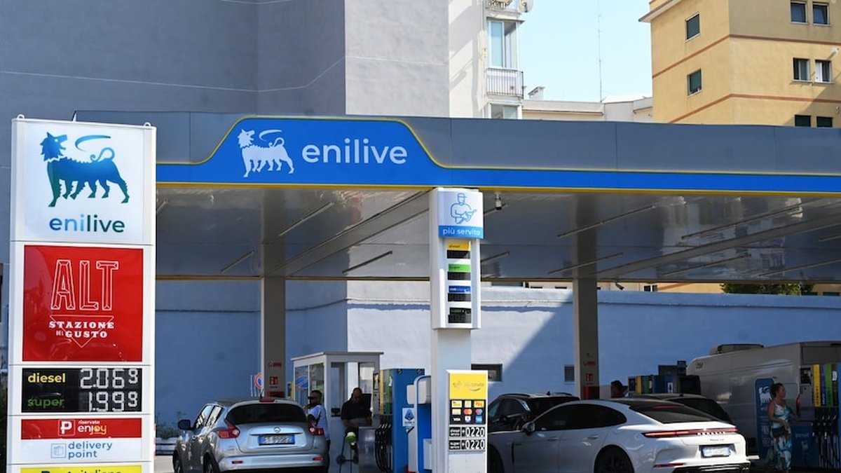 Eni reduz preço sugerido do diesel para 2,19 euros por litro na Itália